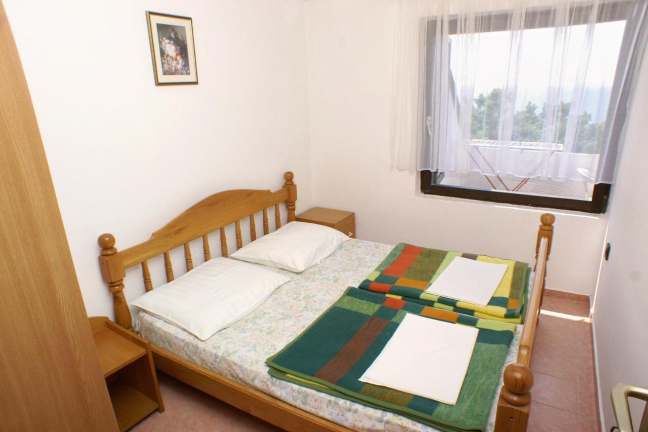 Apartments With A Parking Space Potocnica, Pag - 4096 Стара-Новаля Экстерьер фото