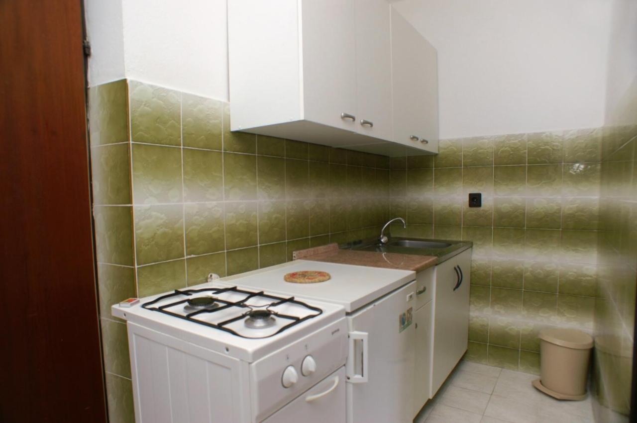 Apartments With A Parking Space Potocnica, Pag - 4096 Стара-Новаля Экстерьер фото
